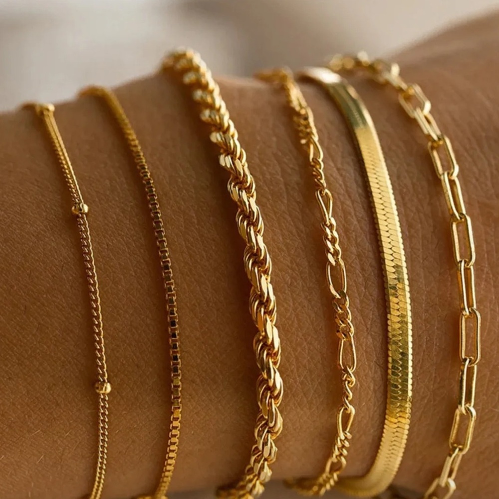NEW Elegant Gold Chain Bracelets Set of 6